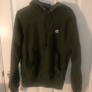 Champion forest green sweatshirt